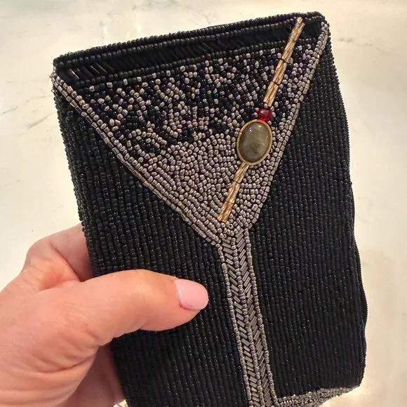 Mary Frances Crossbody Beaded Phone Bag - Picture 4 of 6